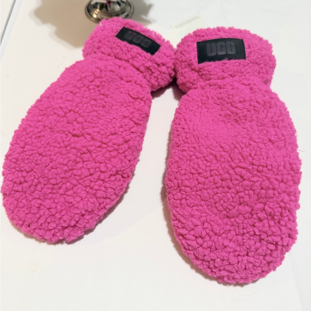 UGG Vibrant Pink Fleece Mittens